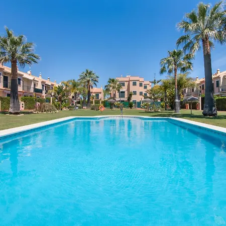 Duplex Con Piscina Holiday home
